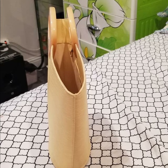 Louis Vuitton handbag - Picture 4 of 6